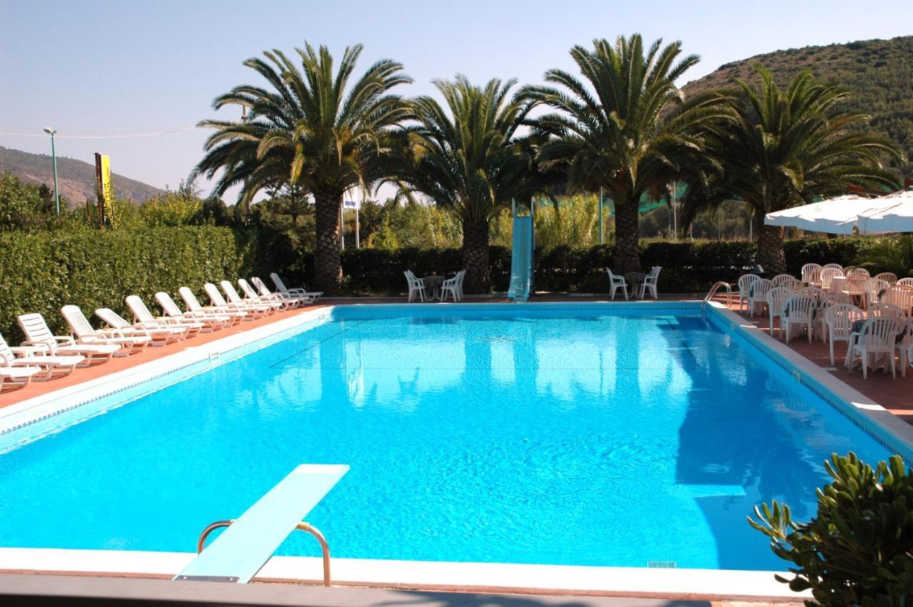 Hotel Seven Residence Palinuro Dış mekan fotoğraf