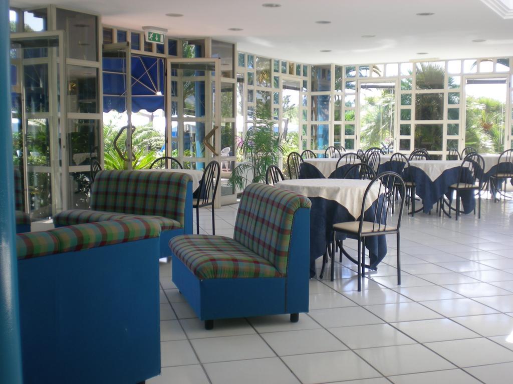 Hotel Seven Residence Palinuro Dış mekan fotoğraf